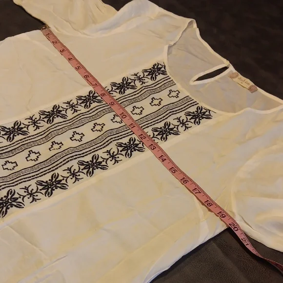 Altar'd State Cream Boho Style Tunic with Navy Embroidery - Picture 9 of 11